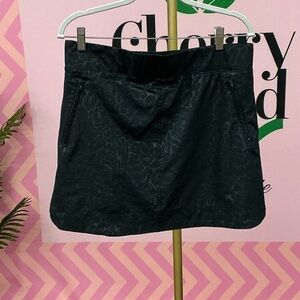 Orvis Black Floral-Texture Mini Skirt